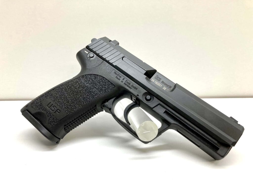 Heckler&Koch HK USP Standard.jpg