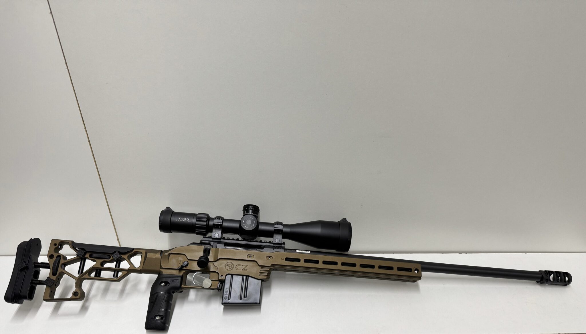 Cz 600 plus mdt deep bronze4