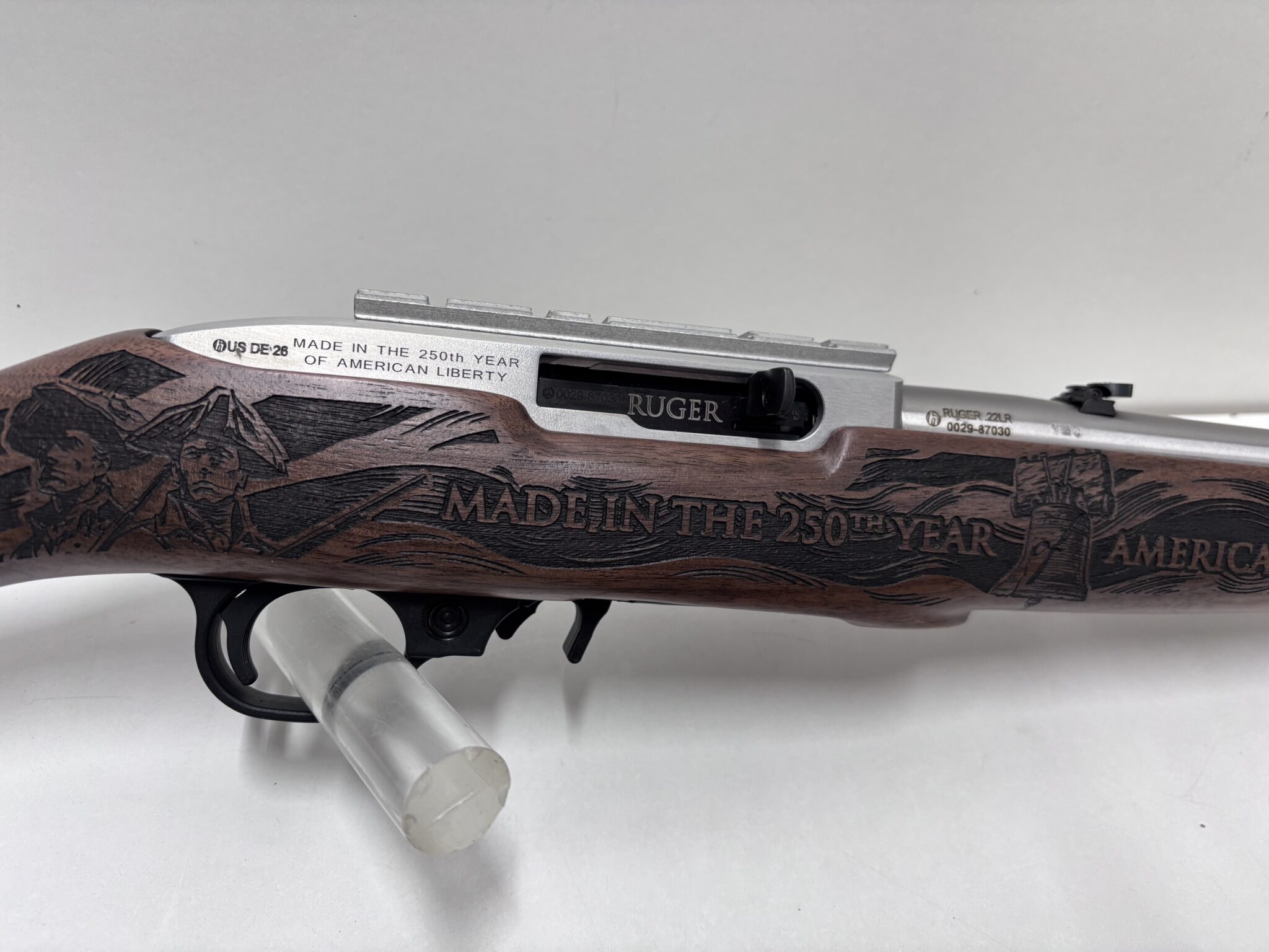 RUGER 250TH ANNIVERSARY .22 LR 18,5 AMERICAN WALNUT3