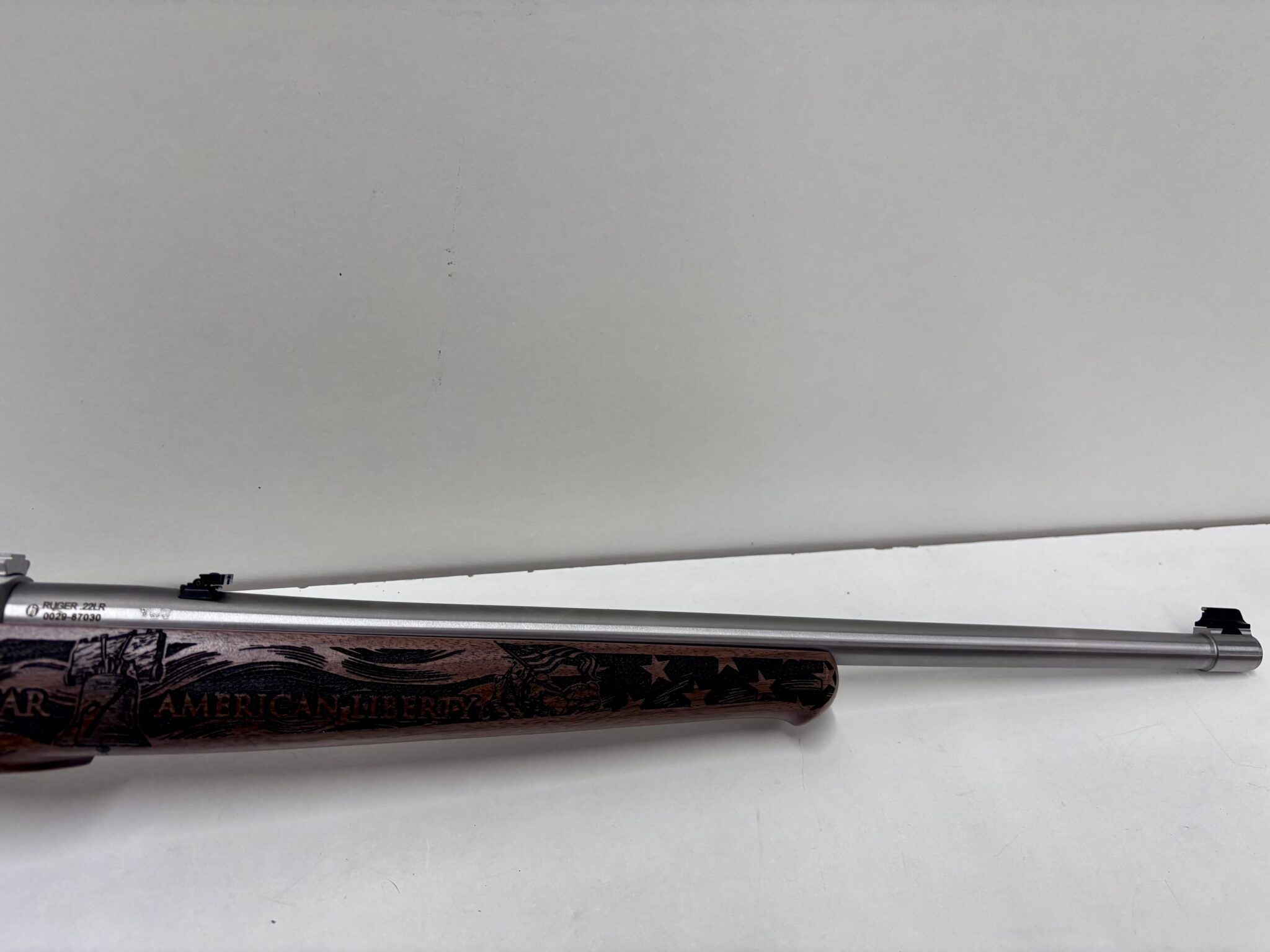 RUGER 250TH ANNIVERSARY .22 LR 18,5 AMERICAN WALNUT4